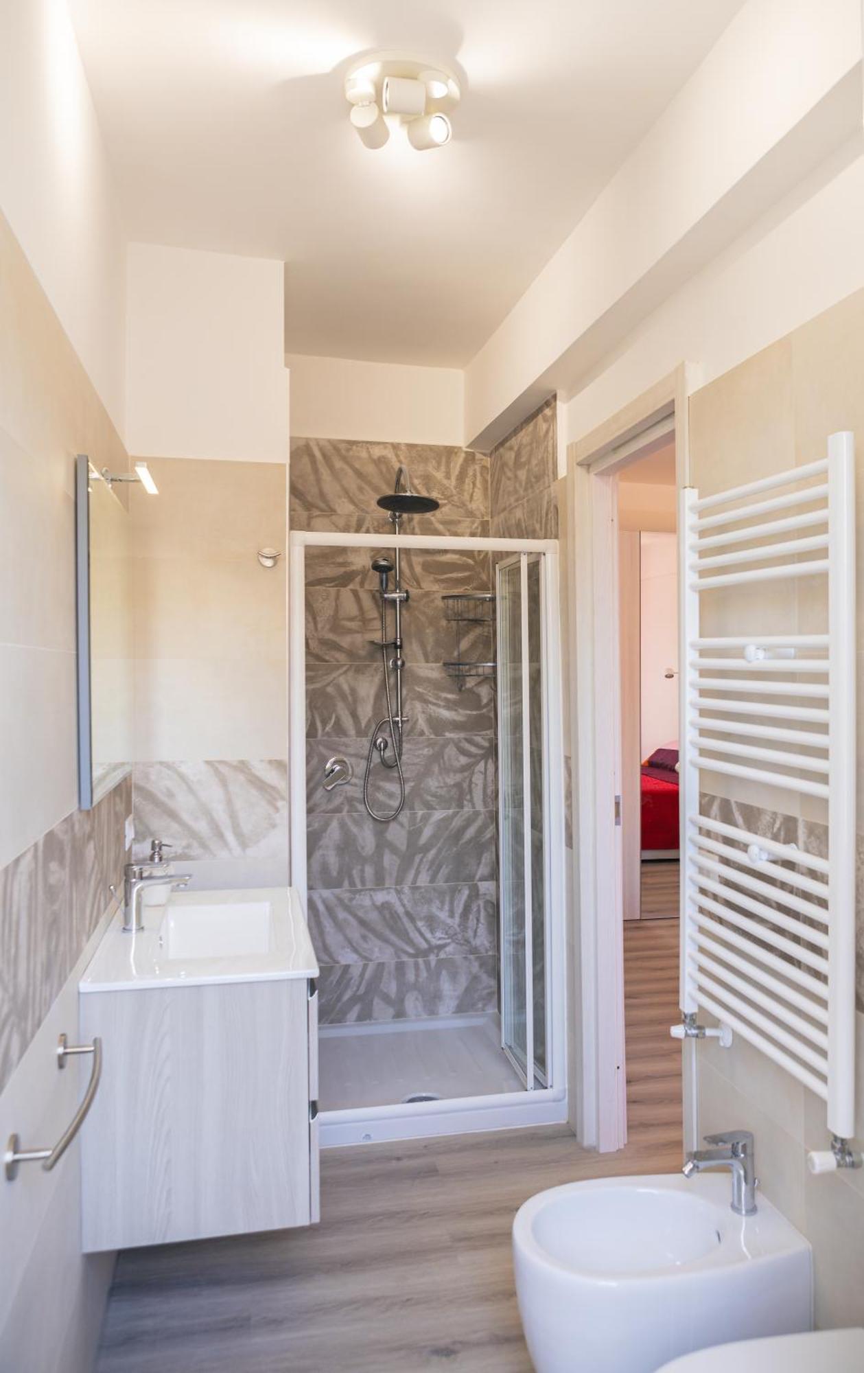 Le Tue Vacanze A -2 Bathrooms Near Trastevere Vakantiehuis